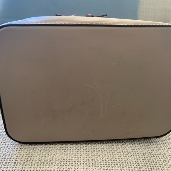 Guaranteed Authentic Louis Vuitton NeoNoe BB in Rose - Excellent Condition - Picture 3 of 8